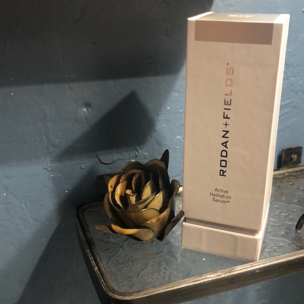 Rodan and Fields Active hydration serum